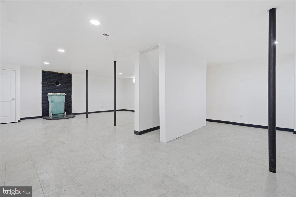 1626 David Ln Property Photo 29