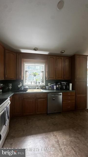 6164 Starlight Ct Property Photo 28