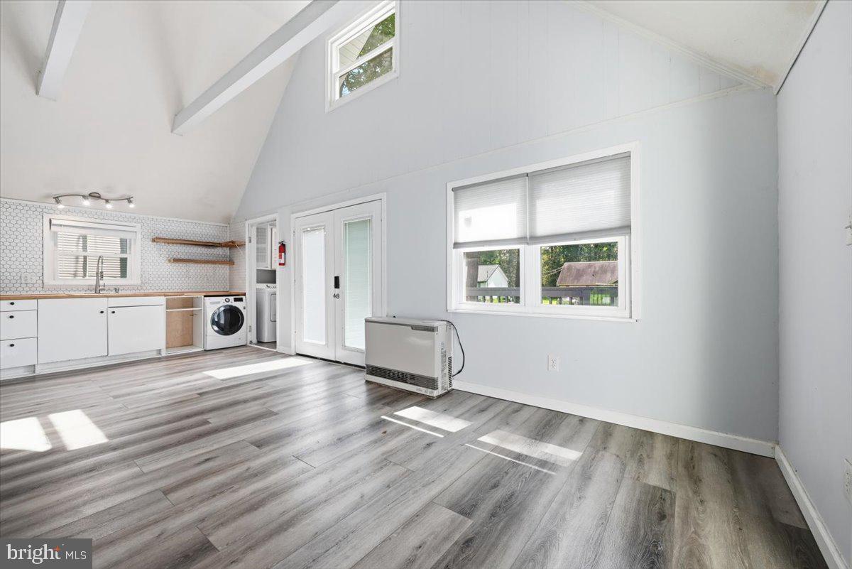 320 Lamont Way Property Photo 8