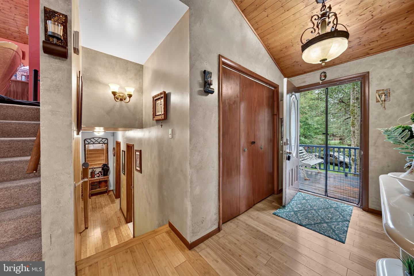 5112 Navajo Pl Property Photo 14