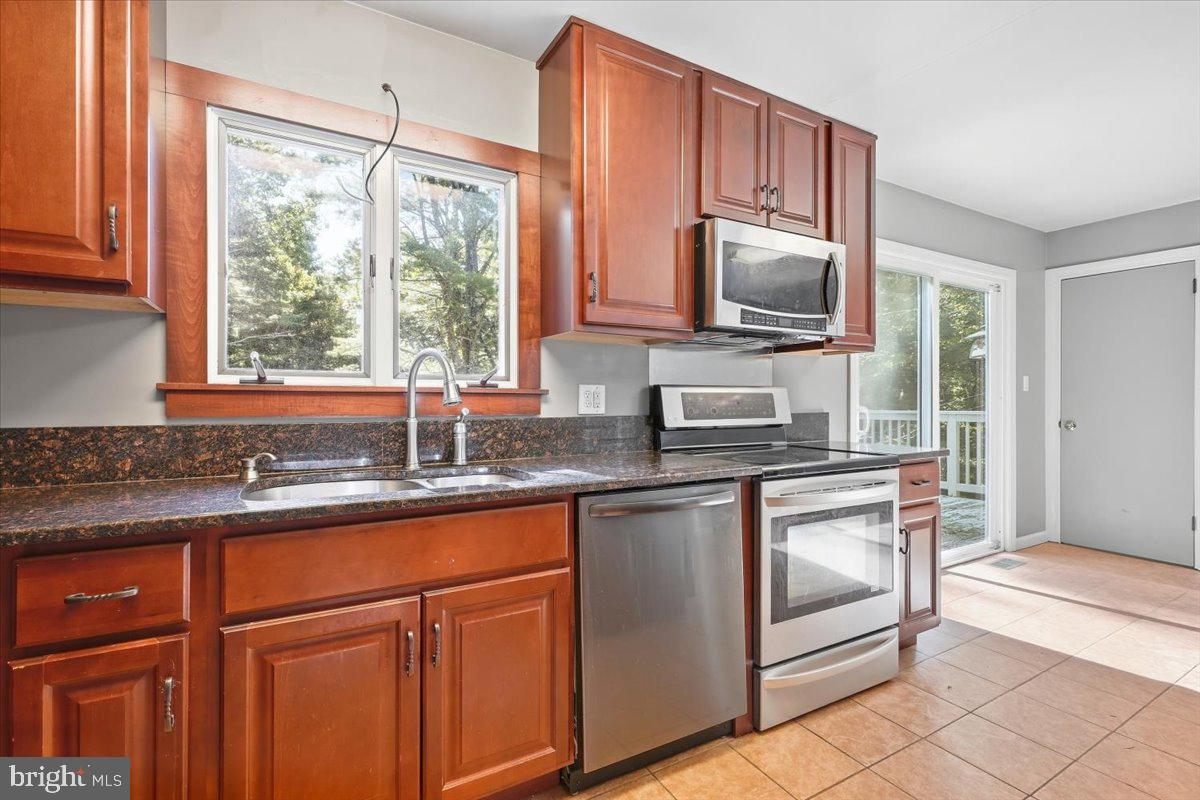 507 Starlite Ct Property Photo 13