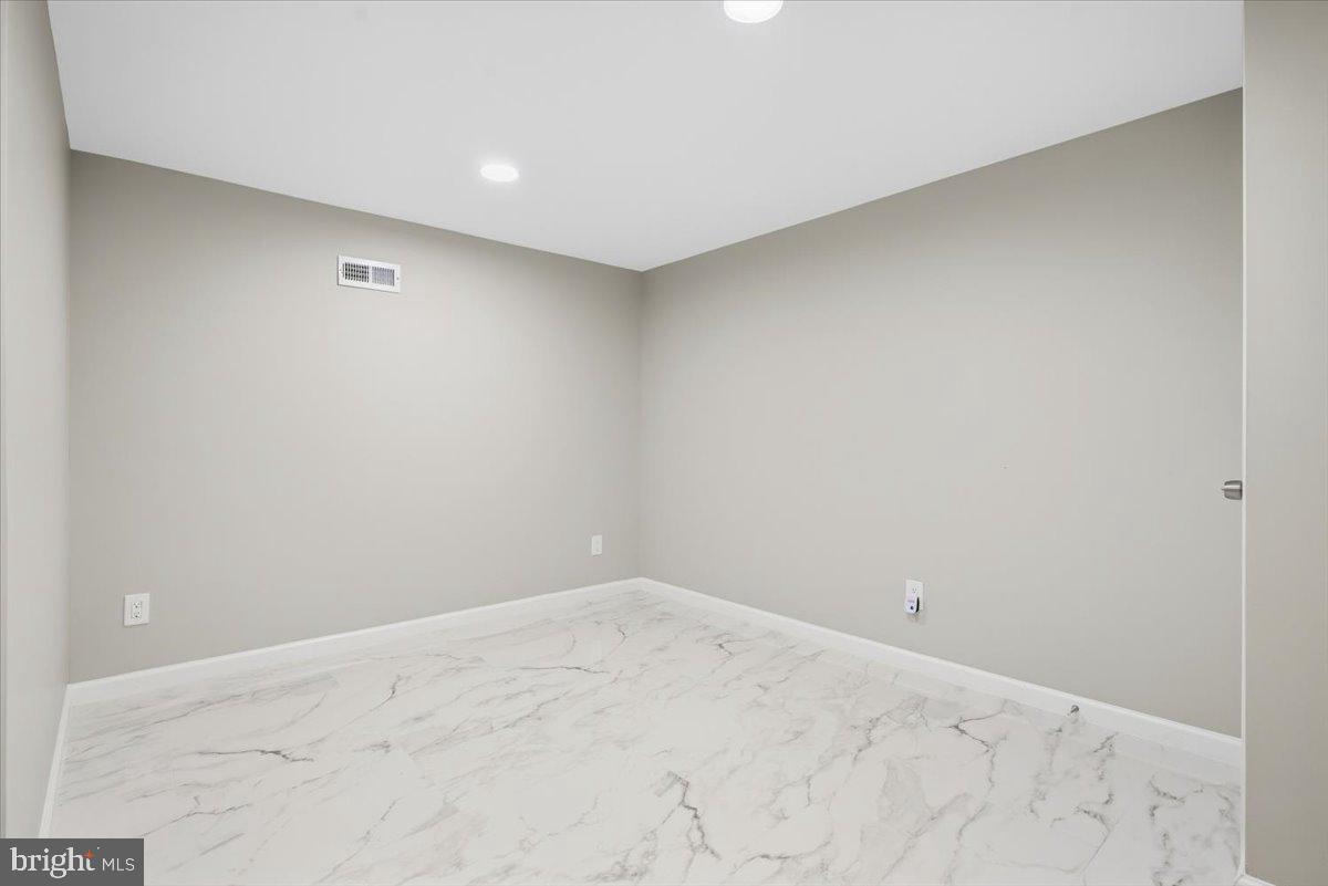 507 Starlite Ct Property Photo 36