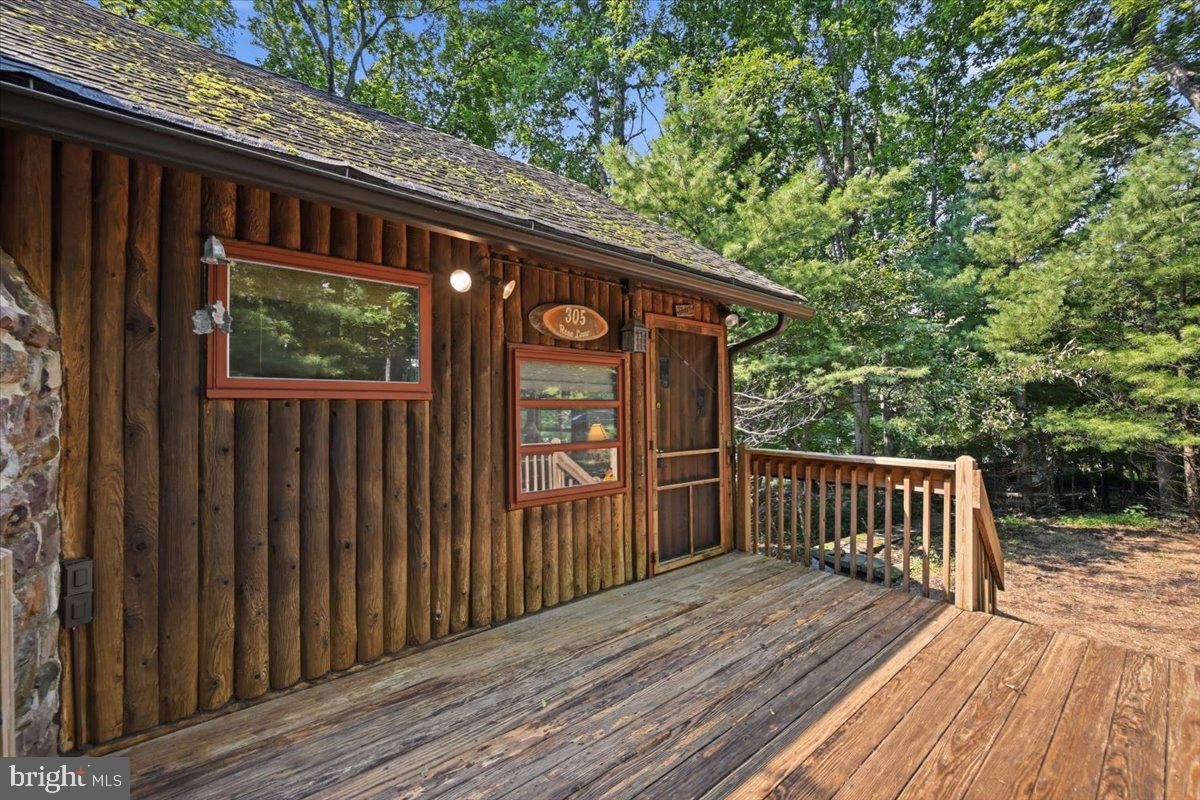 130 Rose Ln Property Photo 25