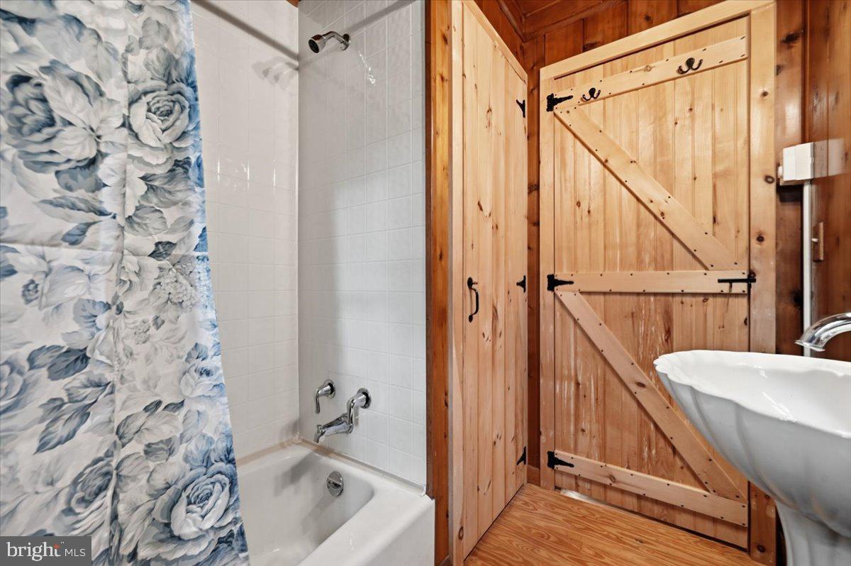 130 Rose Ln Property Photo 52