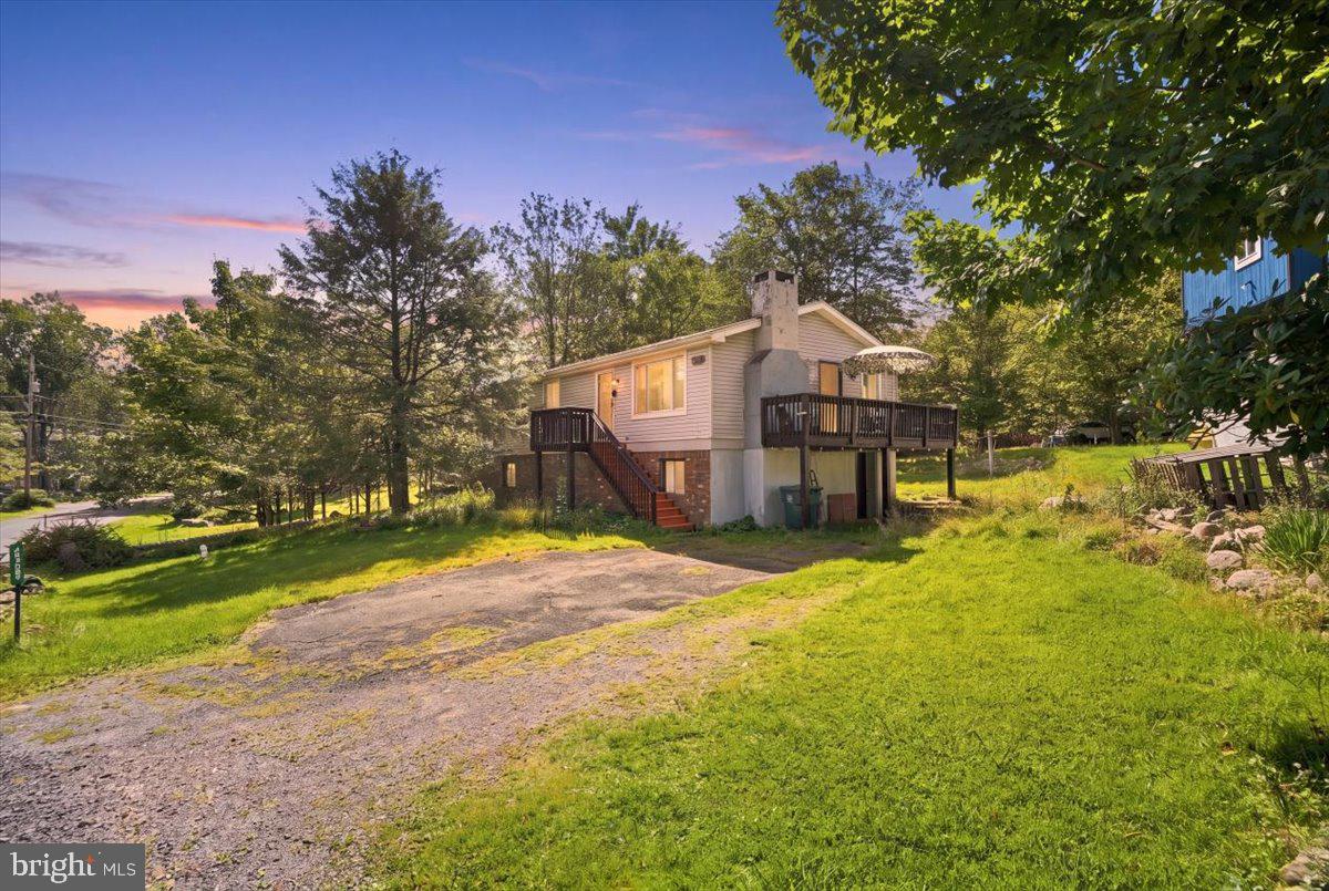 2260 WHIPPOORWILL DR Property Photo 1