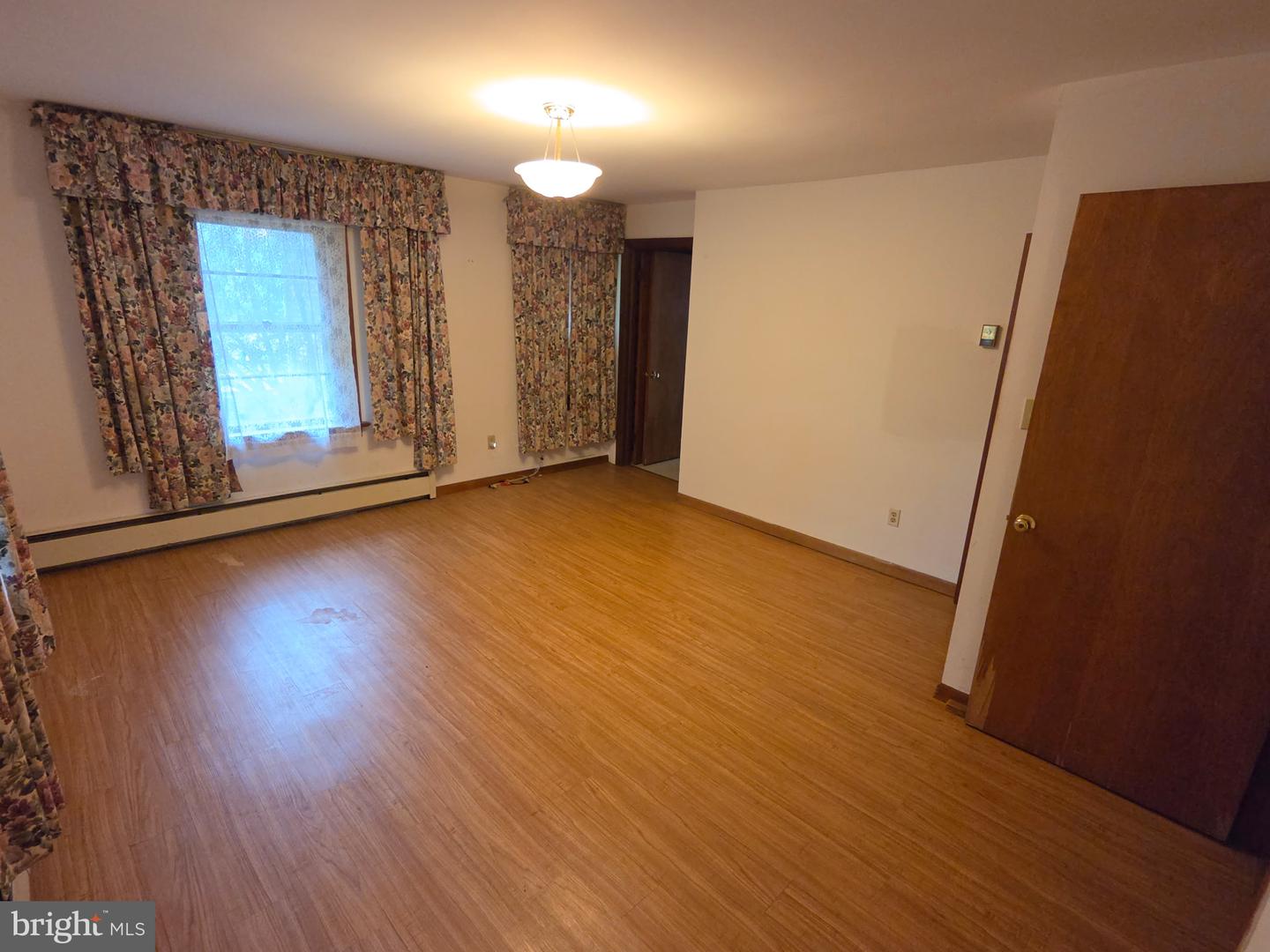 2115 W Main St Property Photo 12