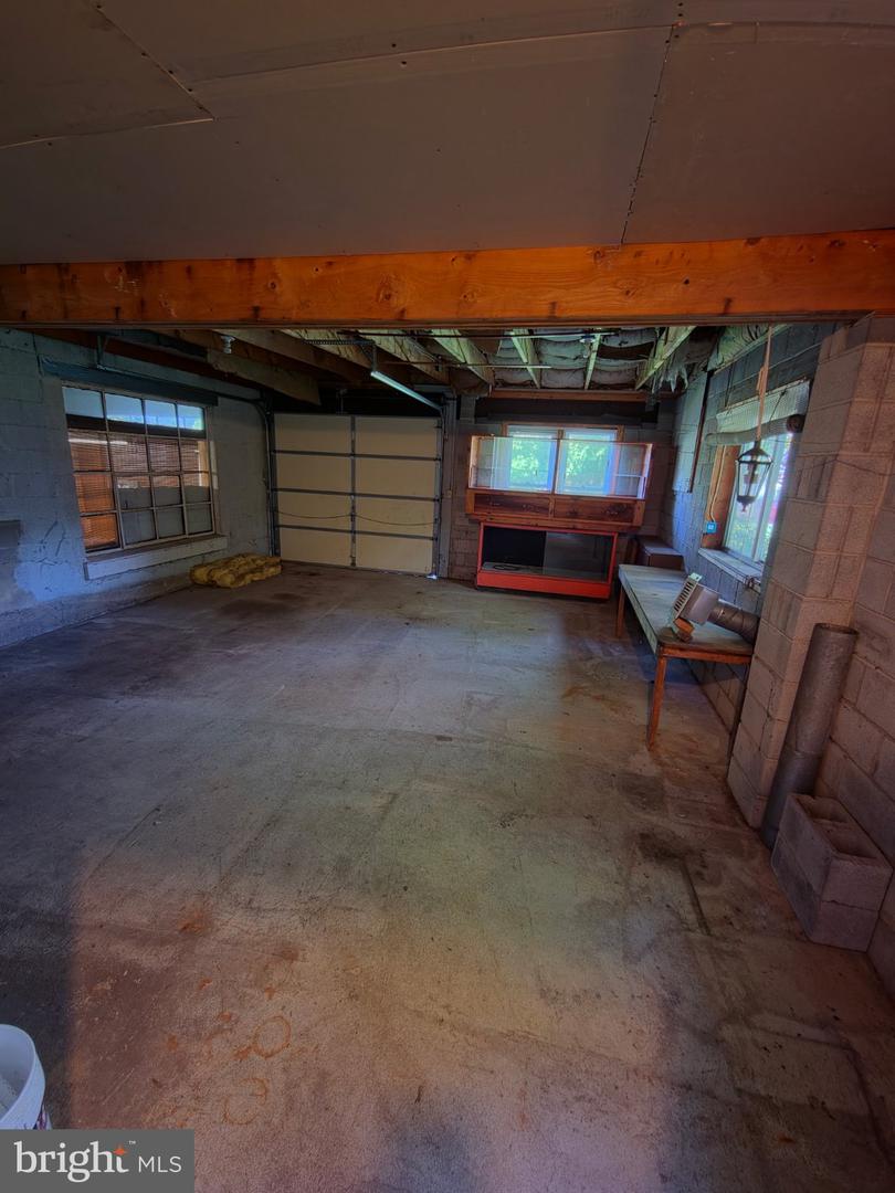 2115 W Main St Property Photo 35