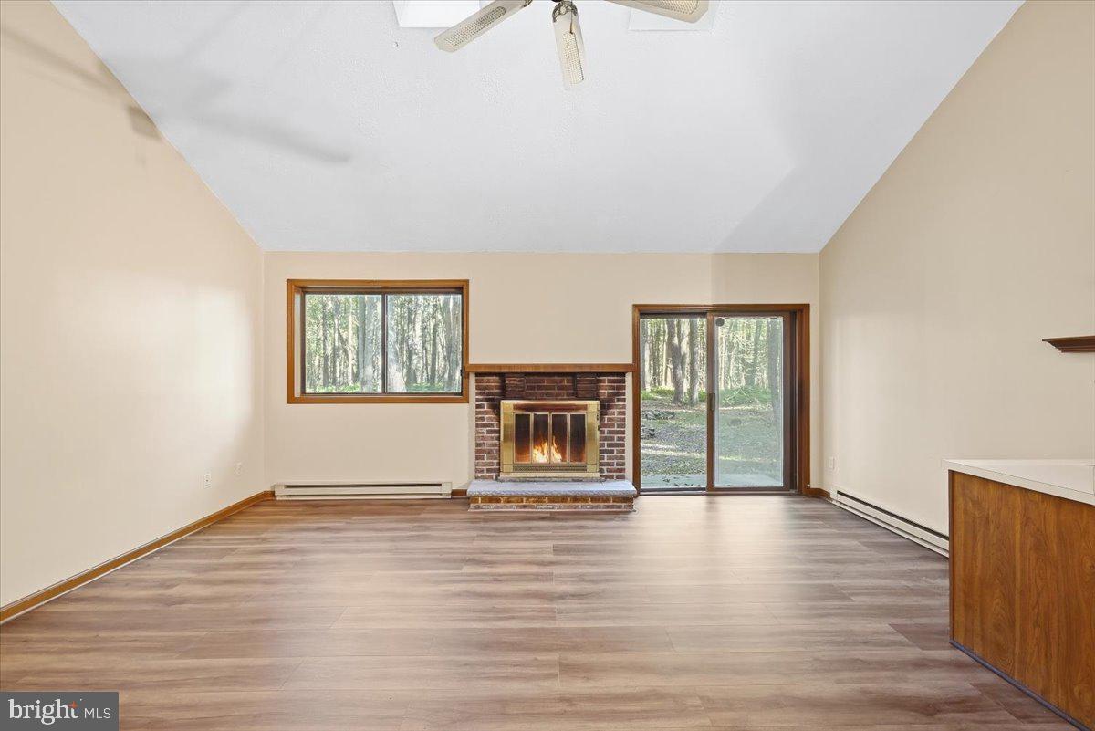 193 Minisink Dr Property Photo 11