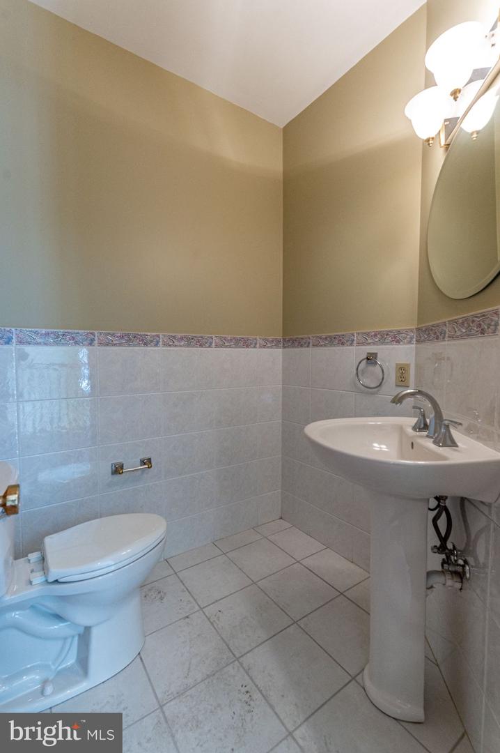 441 Hidden Lake Dr Property Photo 74