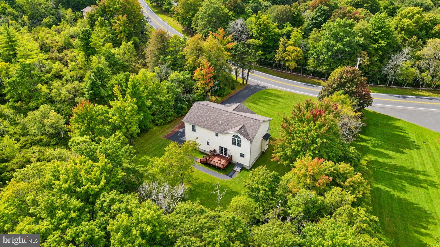 2742 Long Pond Rd Property Photo 19