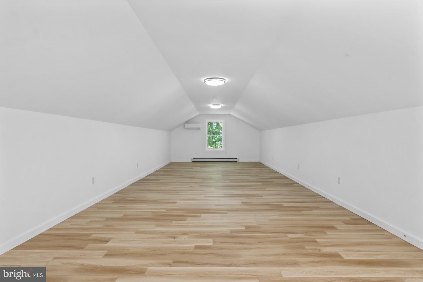 115 Deer Path Ln Property Photo 28