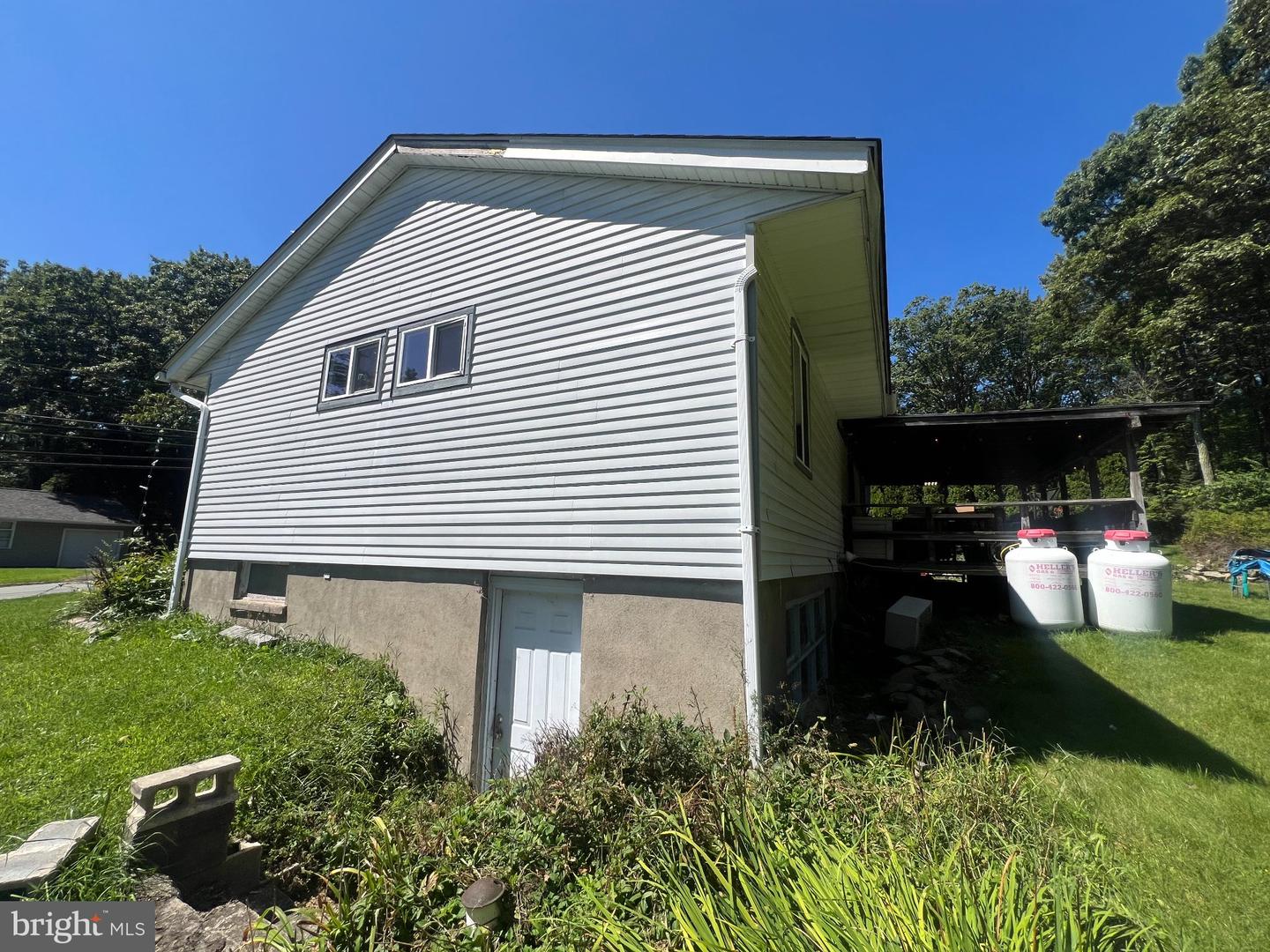 5 Oak St Property Photo 38