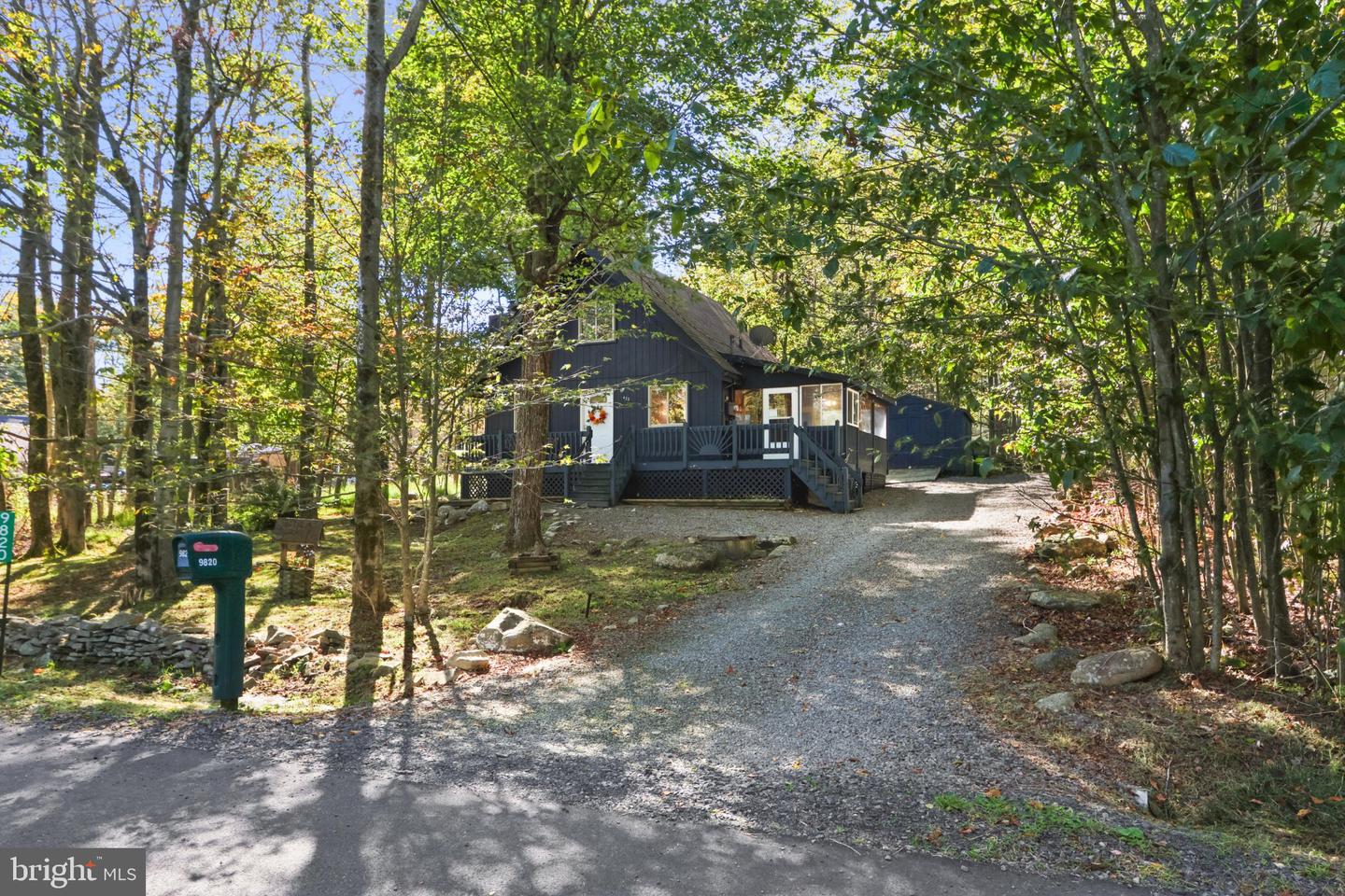9820 Deerwood Dr Property Photo 30