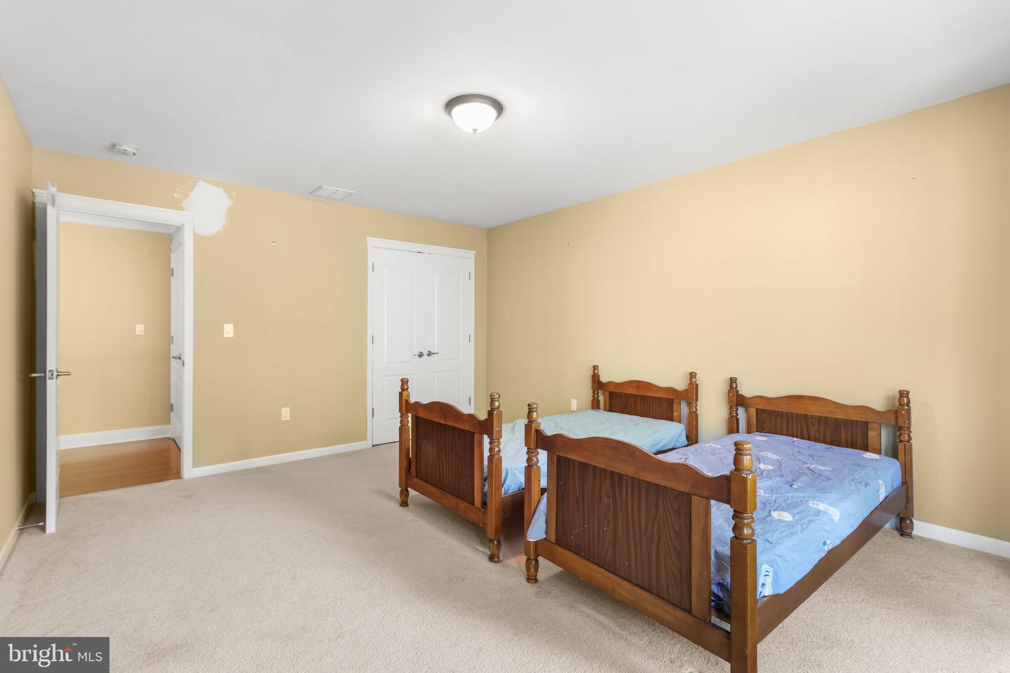 105 Mulberry Ln Property Photo 33