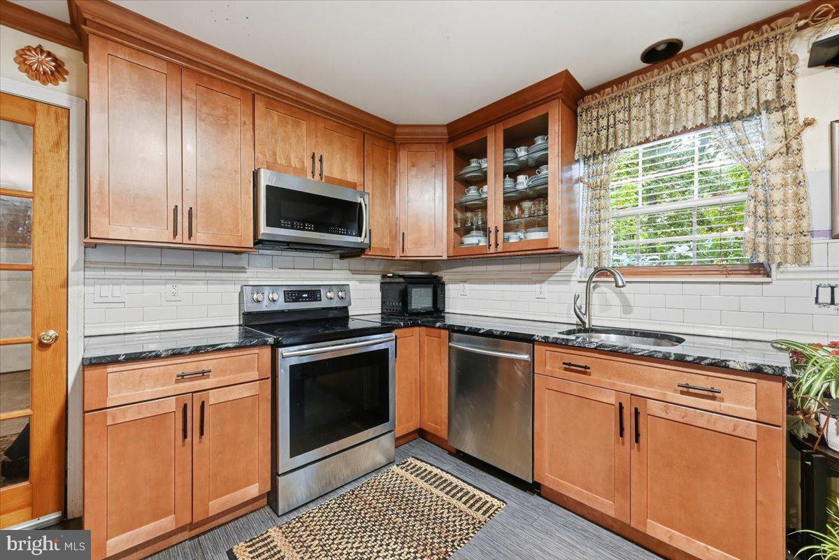 194 Sportsmen Dr Property Photo 23