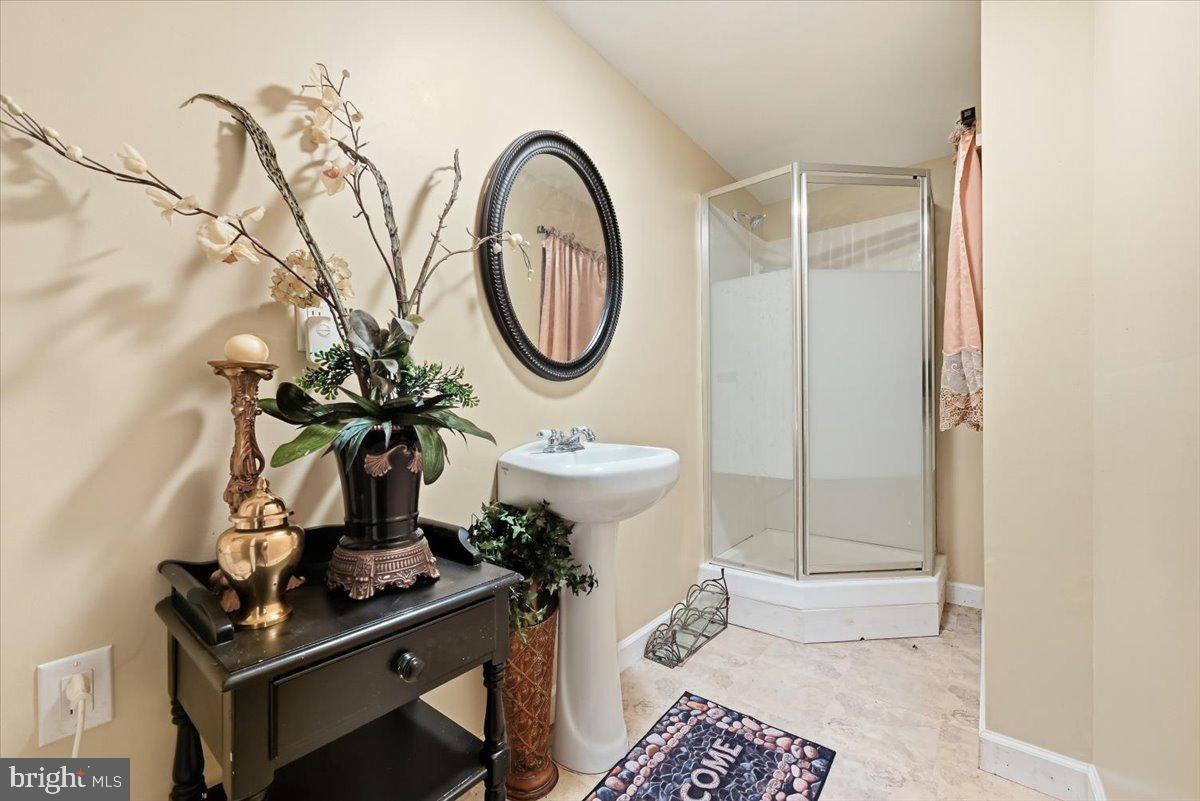194 Sportsmen Dr Property Photo 64