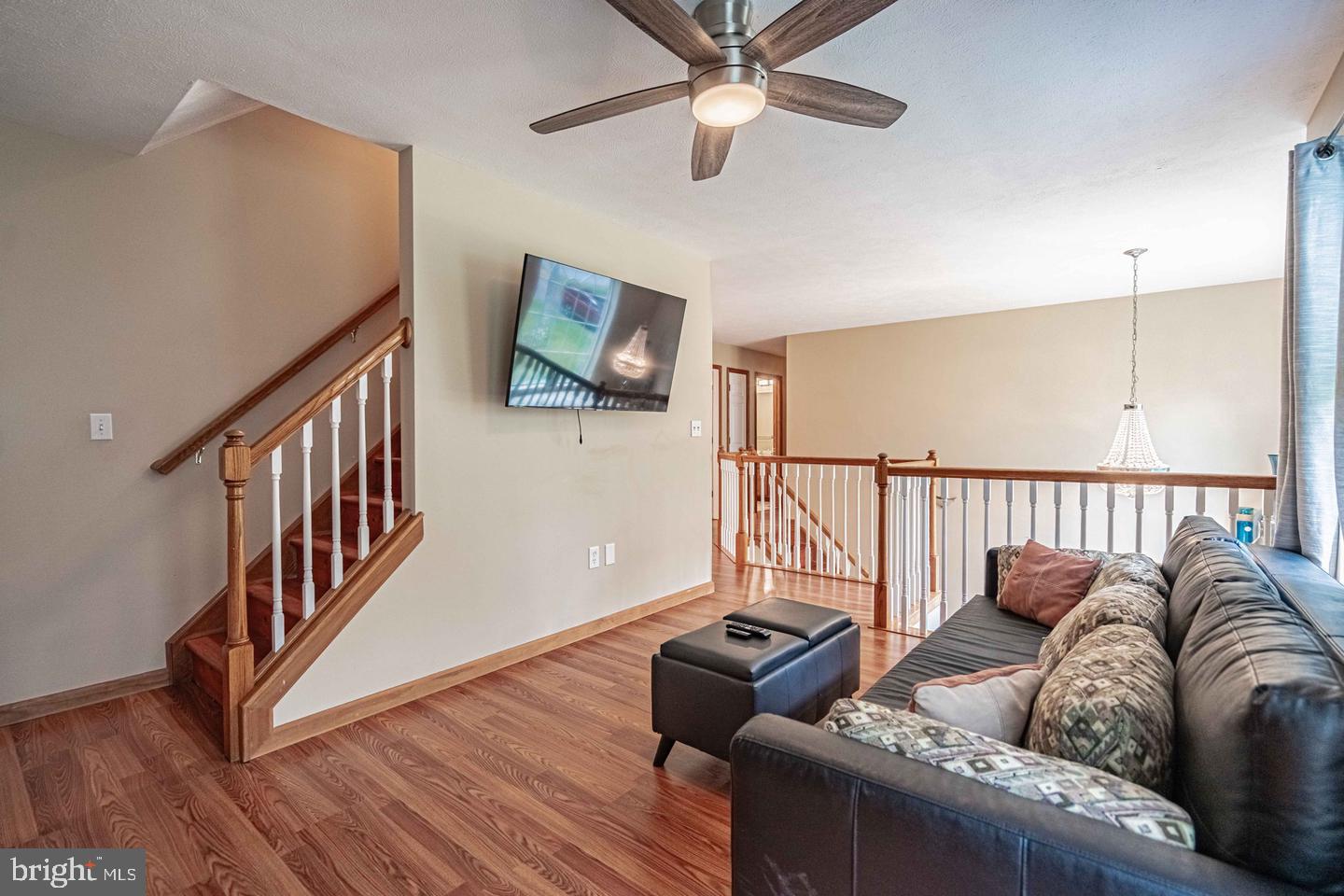 159 Winding Way Property Photo 35