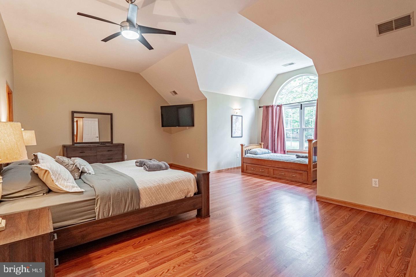 159 Winding Way Property Photo 37