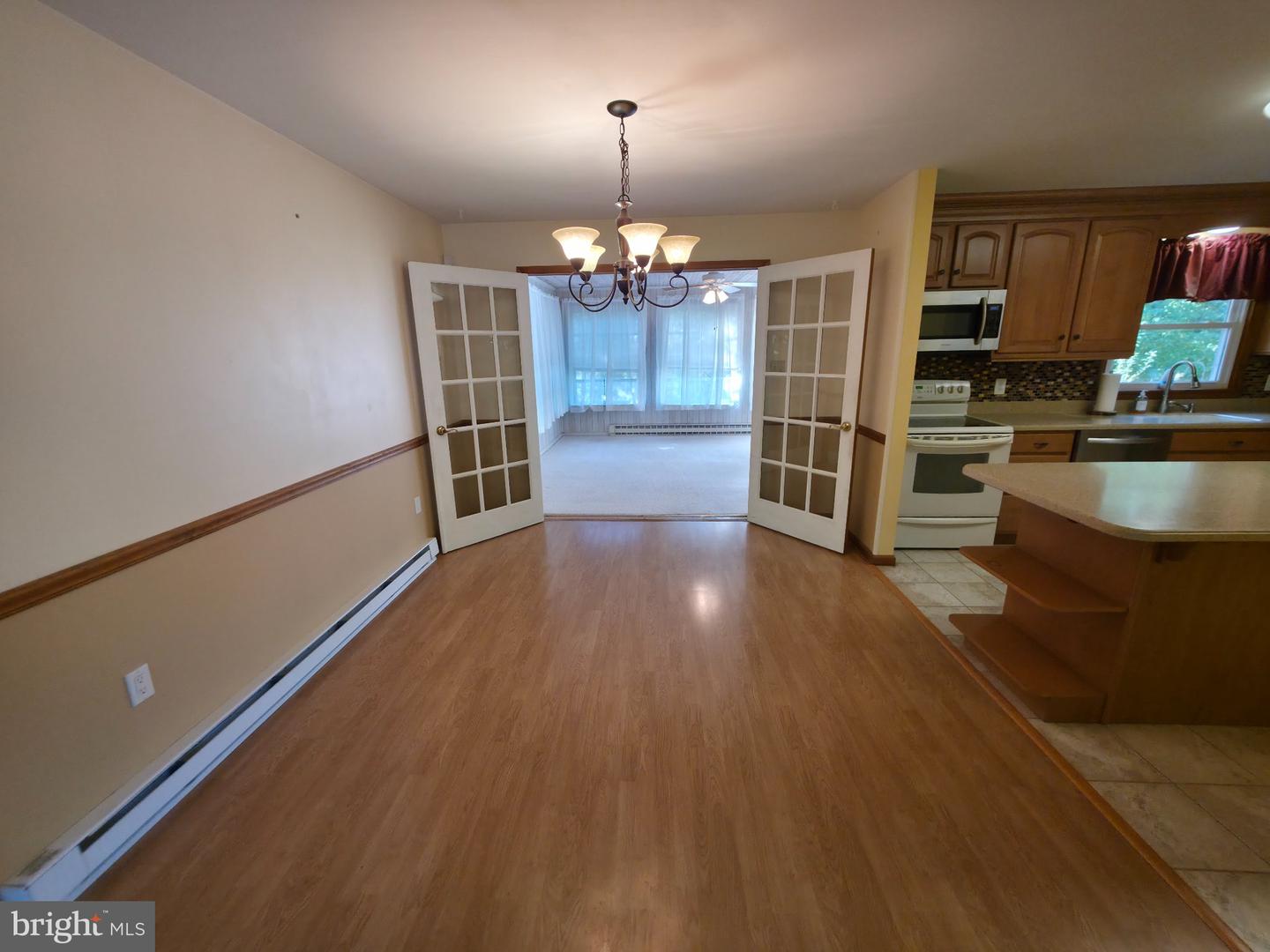 224 Tree Top Ter Property Photo 5