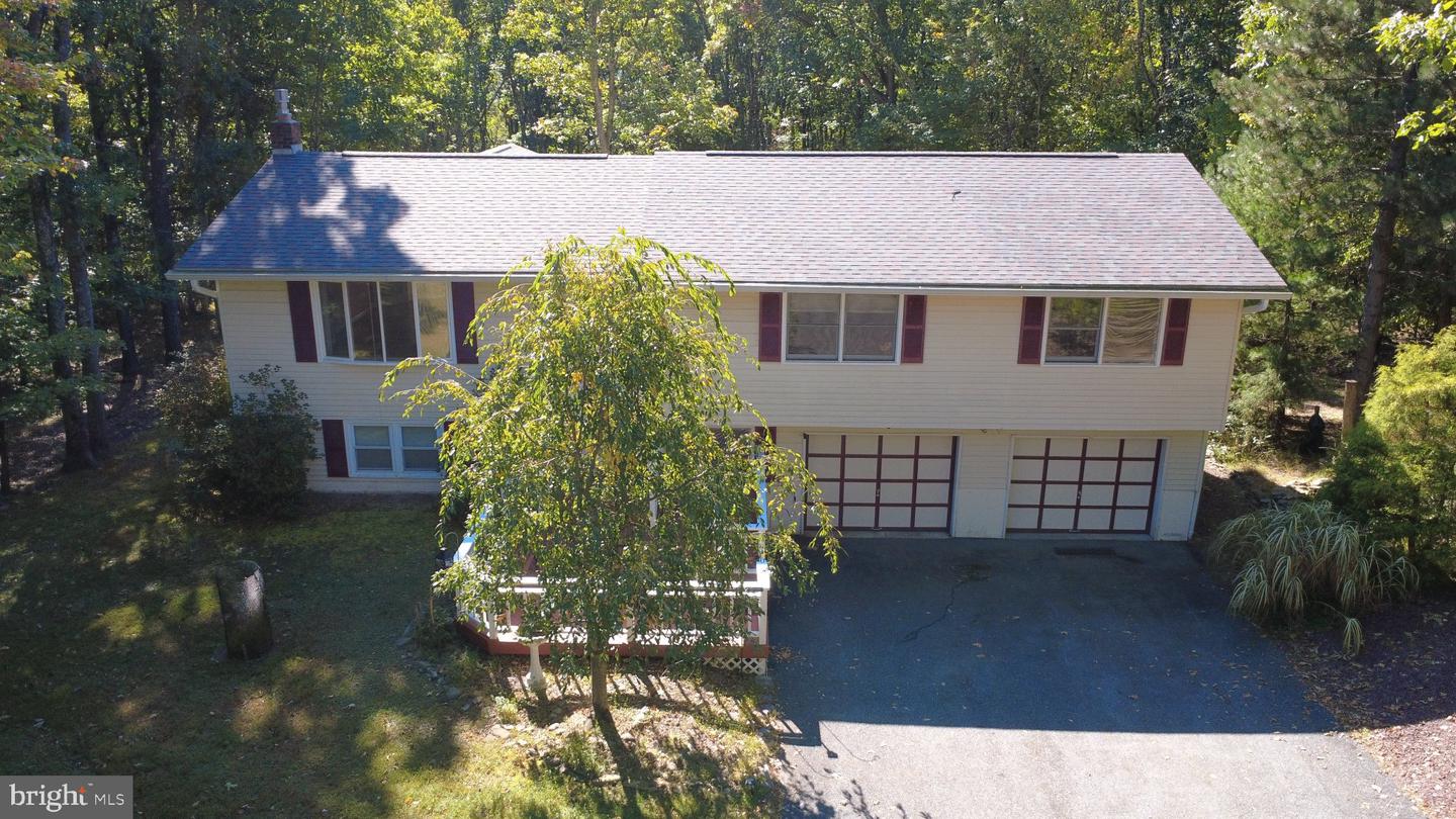 224 Tree Top Ter Property Photo 35