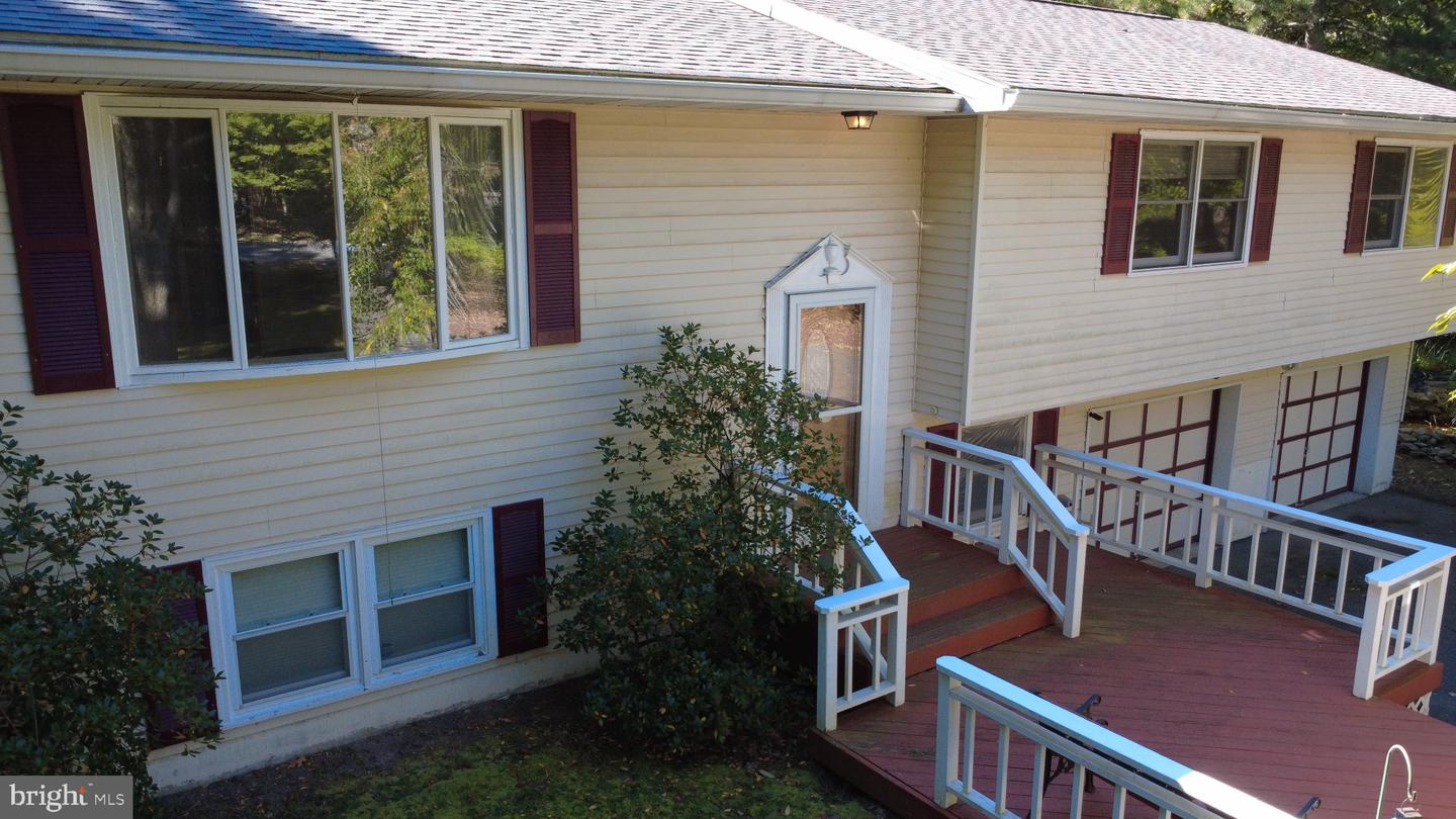 224 Tree Top Ter Property Photo 40