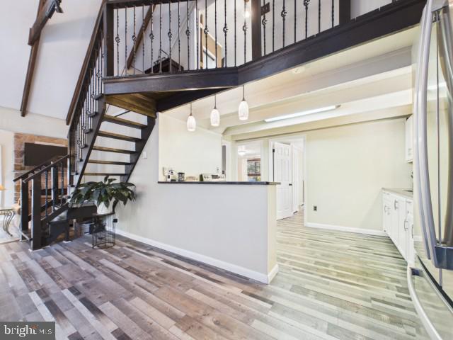 5125 Cresco Dr Property Photo 8