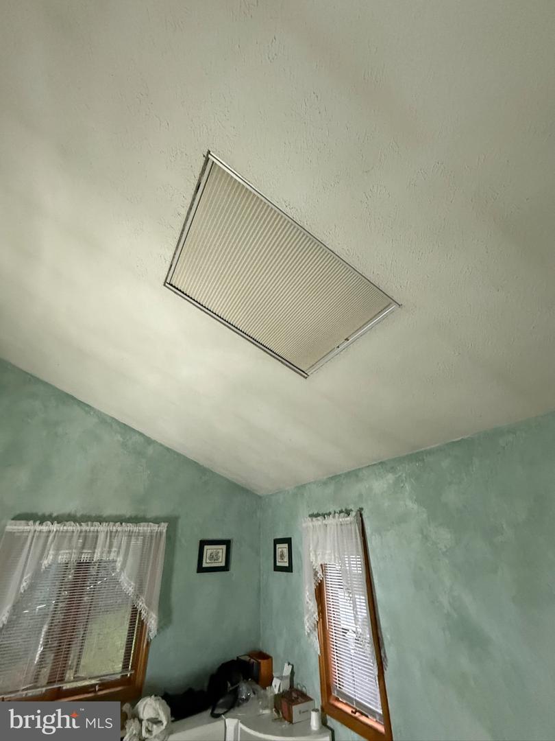 5142 Autumn Ln Property Photo 10