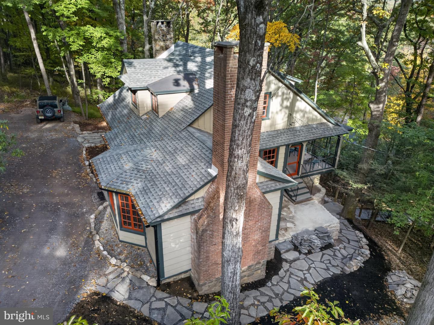 77 Swiftwater Ave Property Photo 4