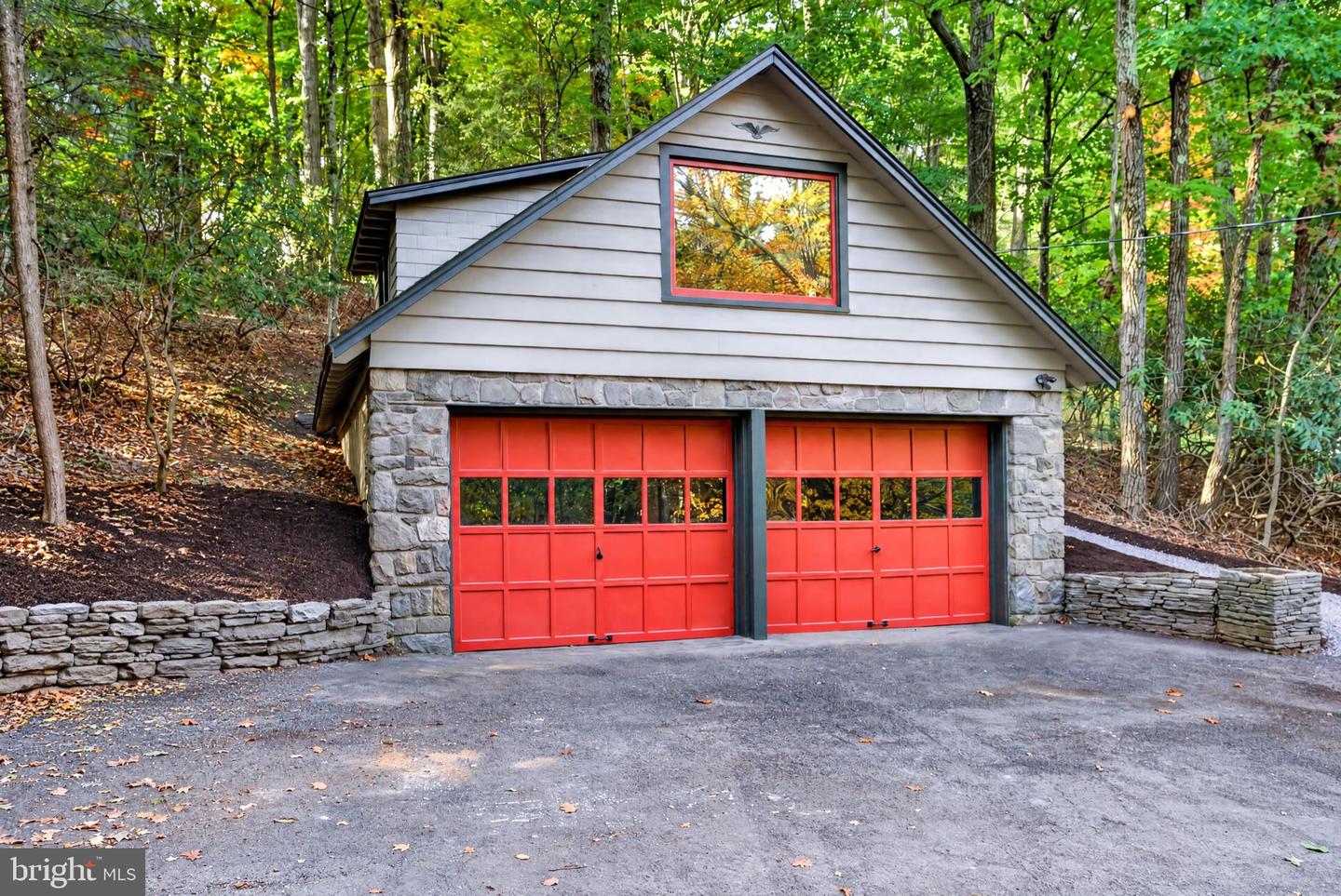 77 Swiftwater Ave Property Photo 7
