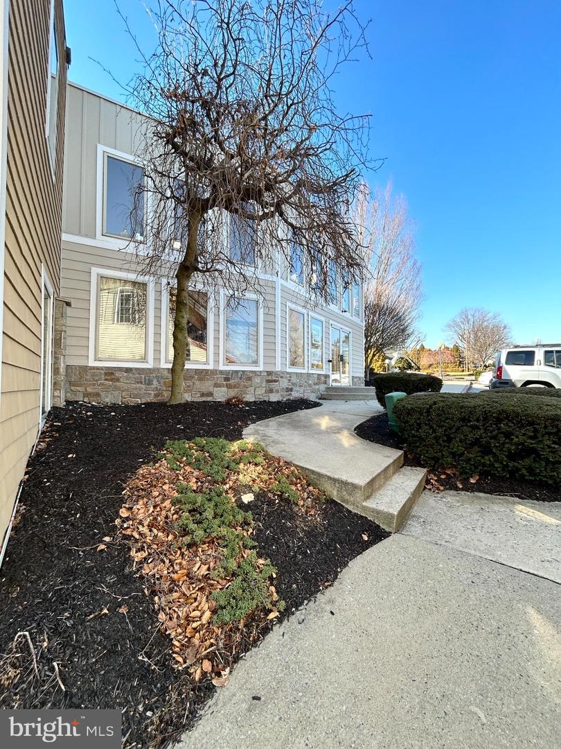 4013 William Penn Hwy #2nd Floor Property Photo 6