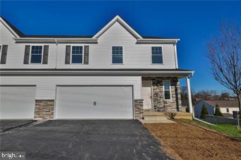 637 Sipos Dr Property Photo
