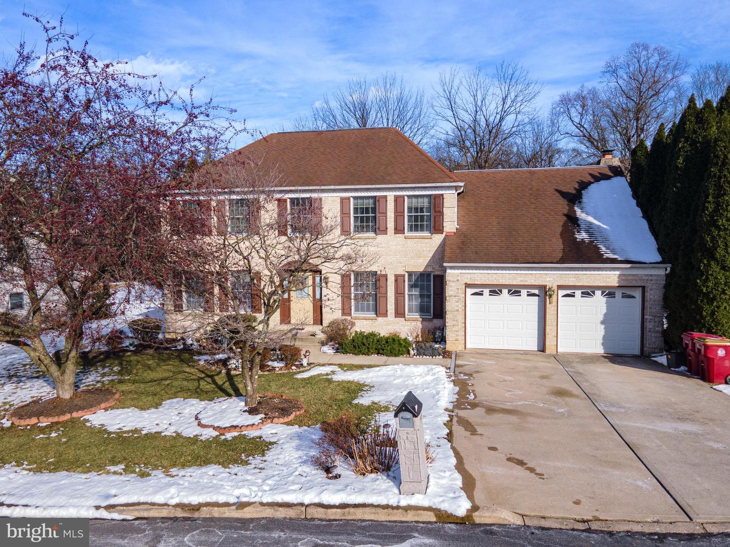 1629 Arrowwood Dr Property Photo
