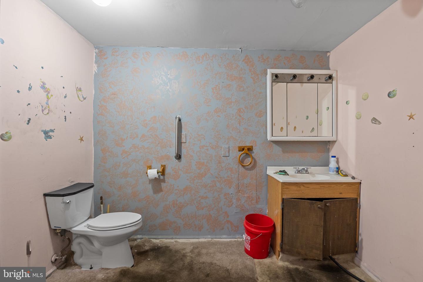 1216 Pembroke Rd Property Photo 24