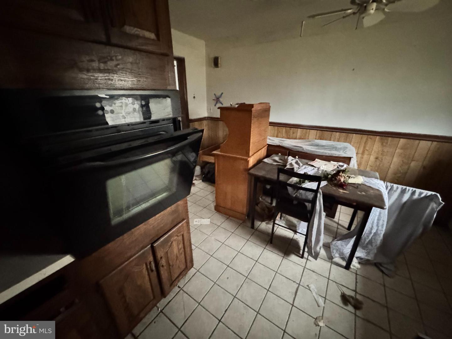 1225 Brentwood Ave Property Photo 5