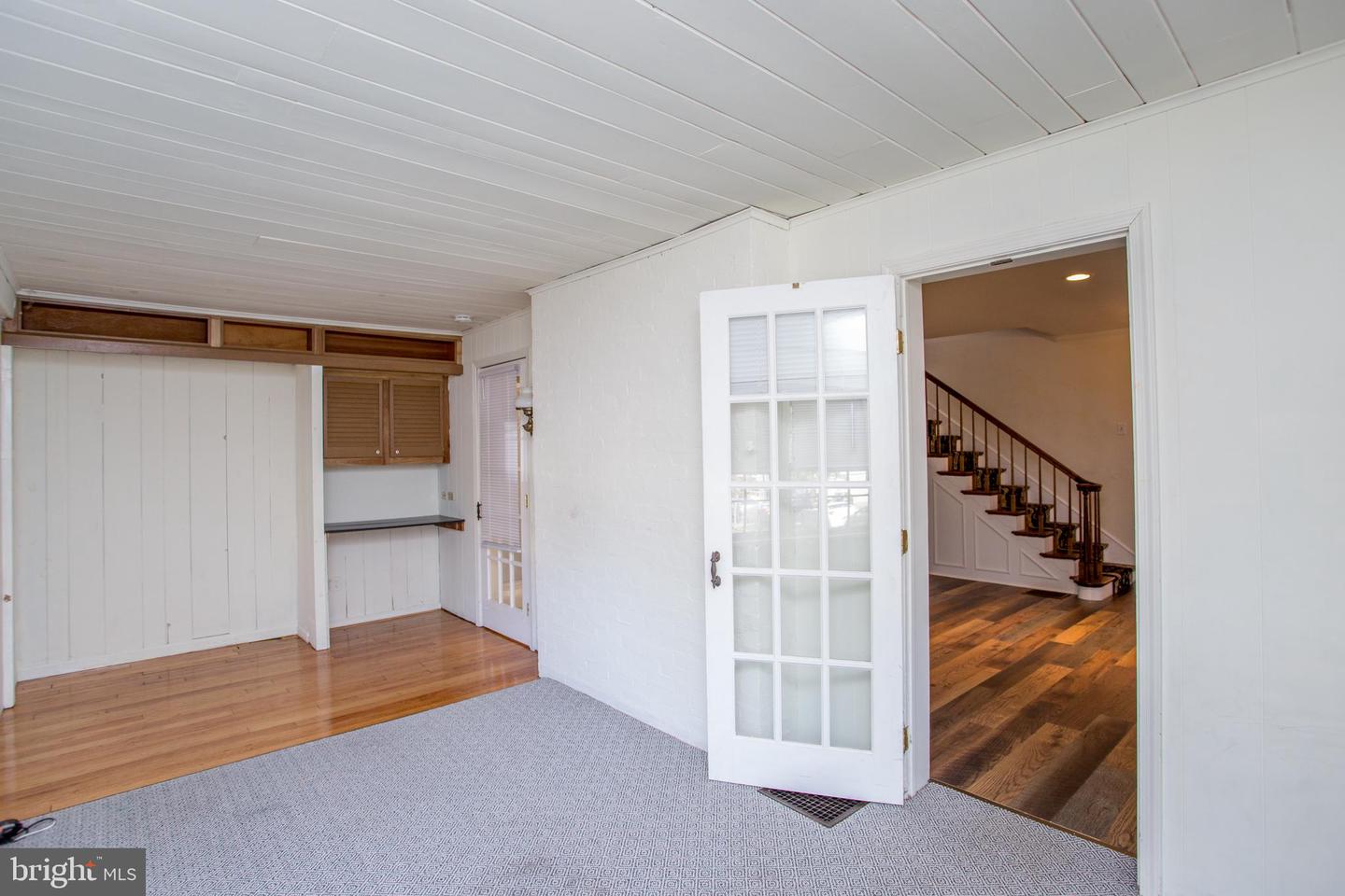 105 Wilson Ave Property Photo 7