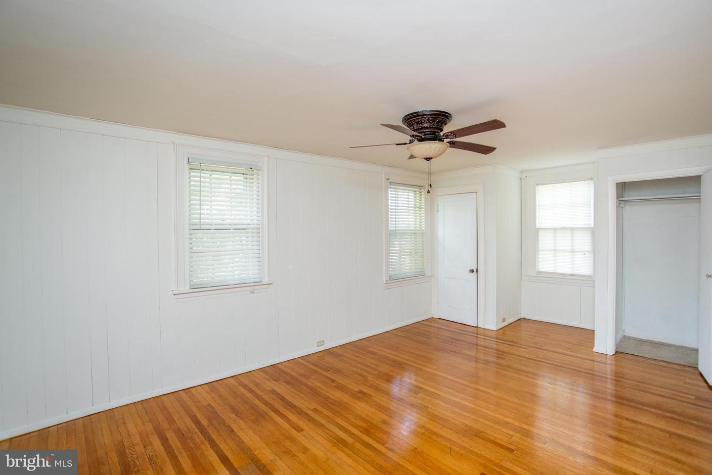 105 Wilson Ave Property Photo 23
