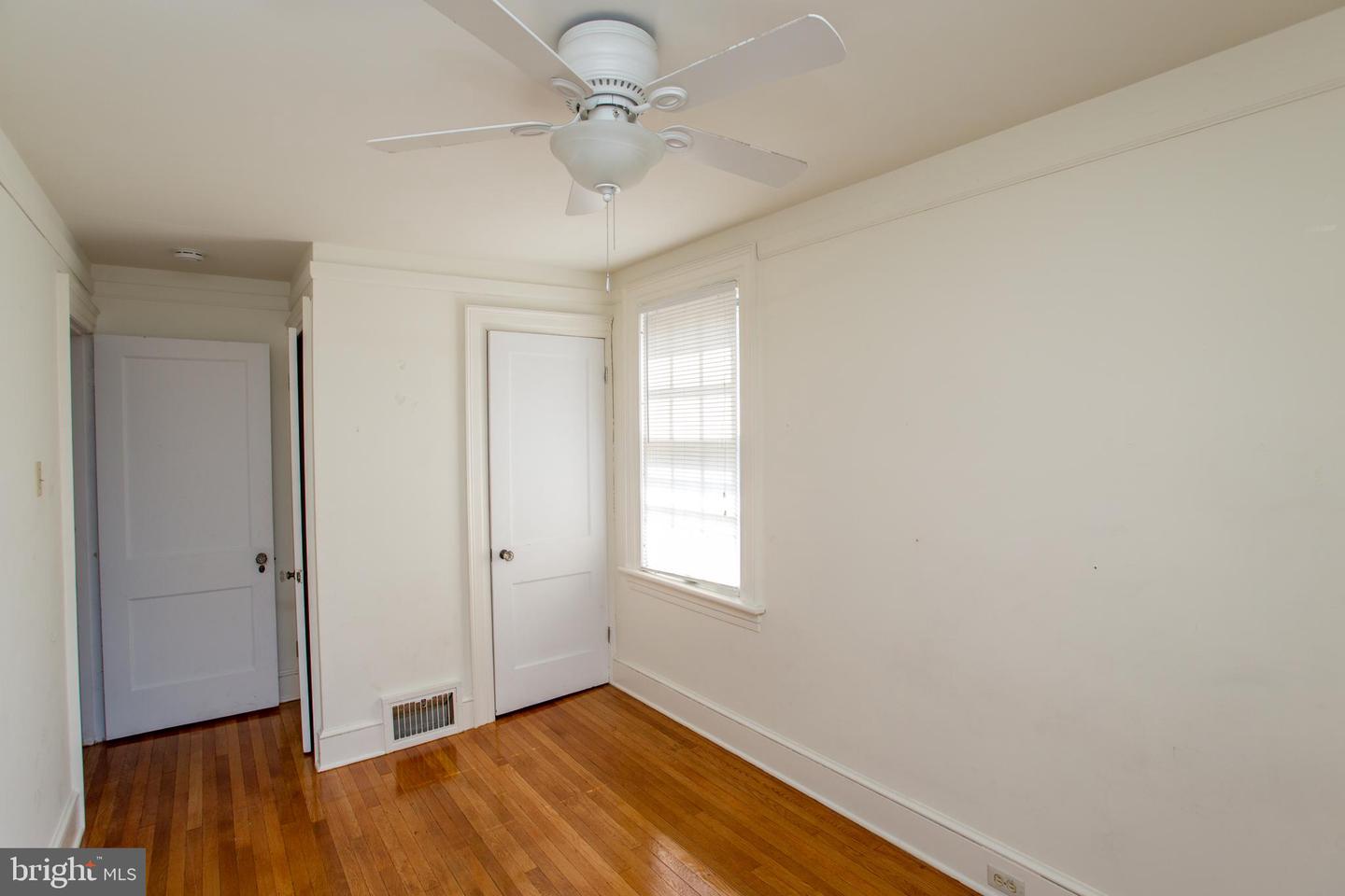 105 Wilson Ave Property Photo 24