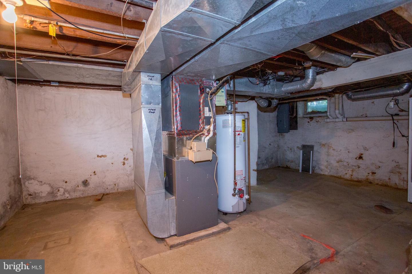 105 Wilson Ave Property Photo 33