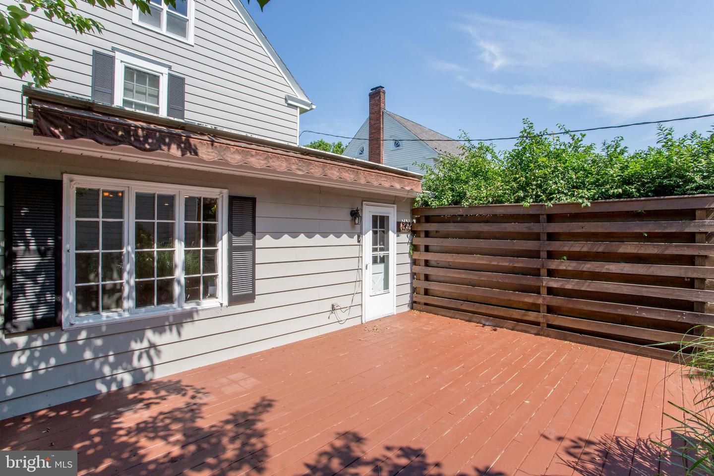 105 Wilson Ave Property Photo 37