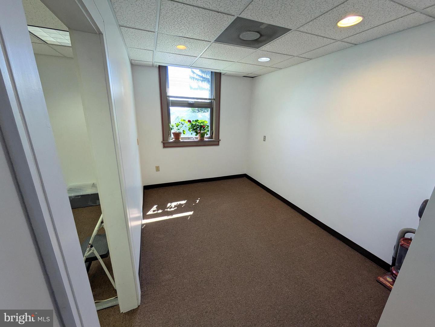 610 Raub St Property Photo 14