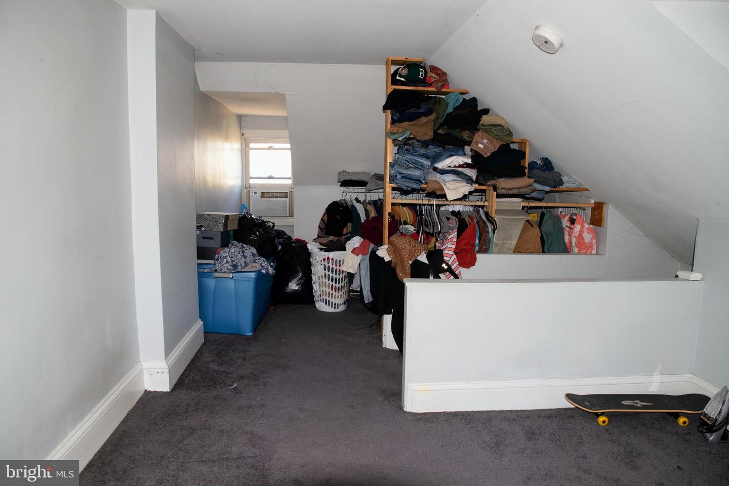263 W Lincoln St Property Photo 11