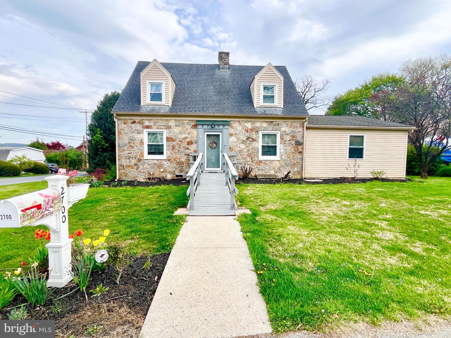2700 Spring Garden St Property Photo 1