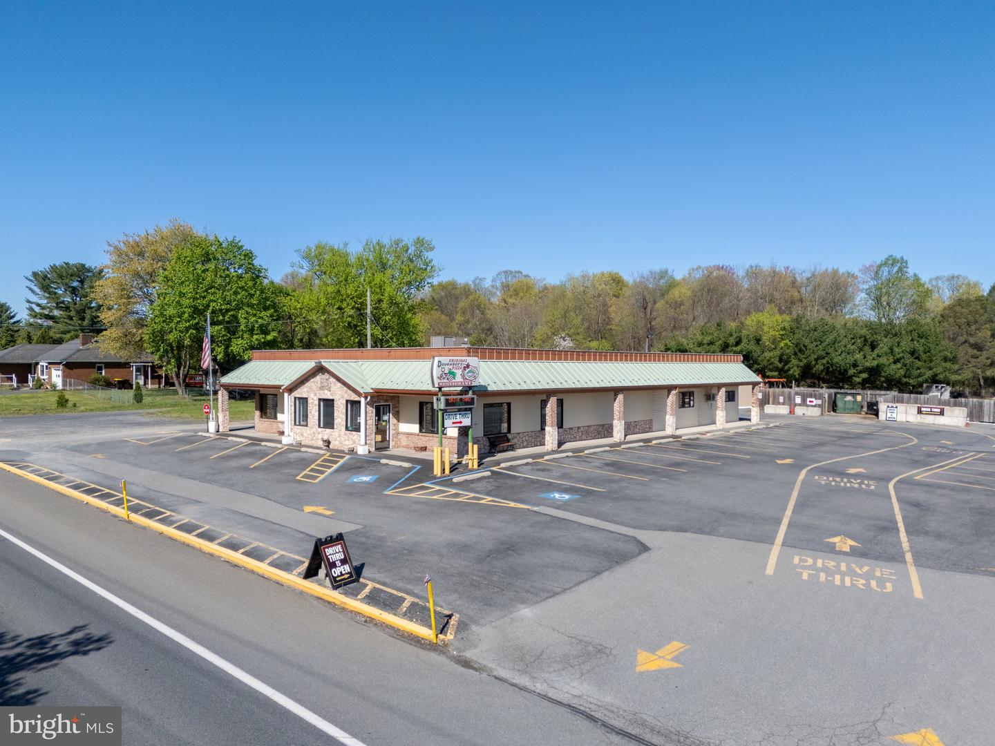 232 W Moorestown Rd Property Photo 2