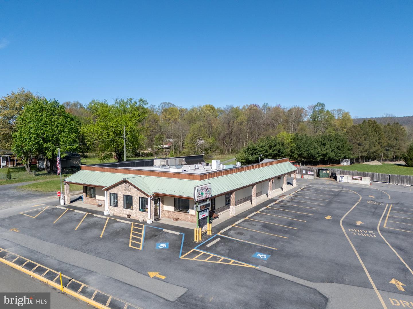 232 W Moorestown Rd Property Photo 3