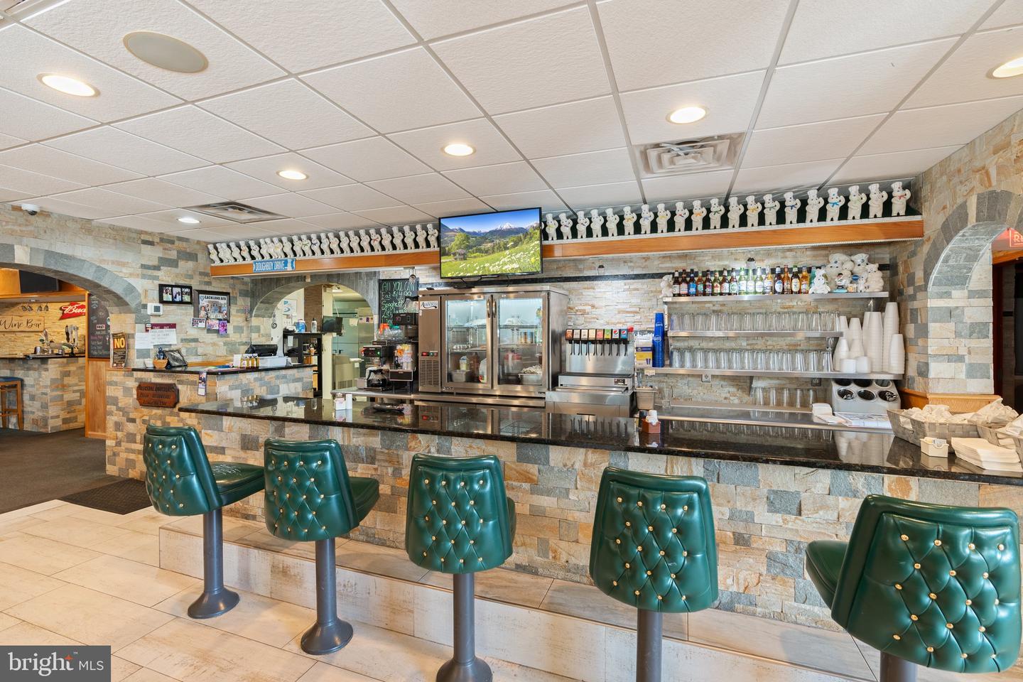 232 W Moorestown Rd Property Photo 25