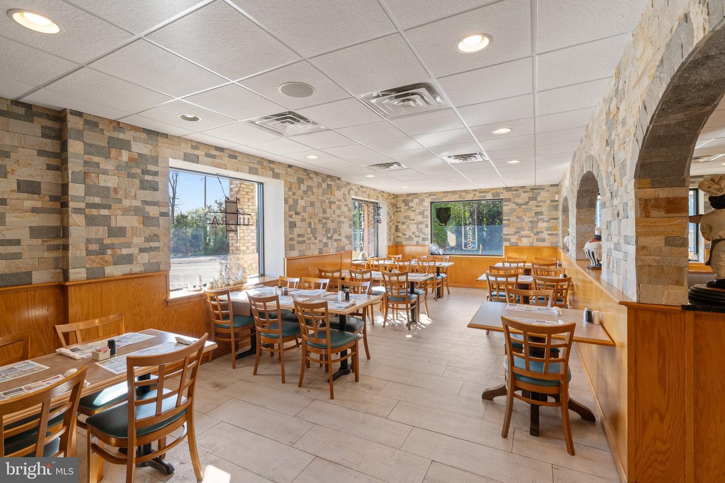 232 W Moorestown Rd Property Photo 29