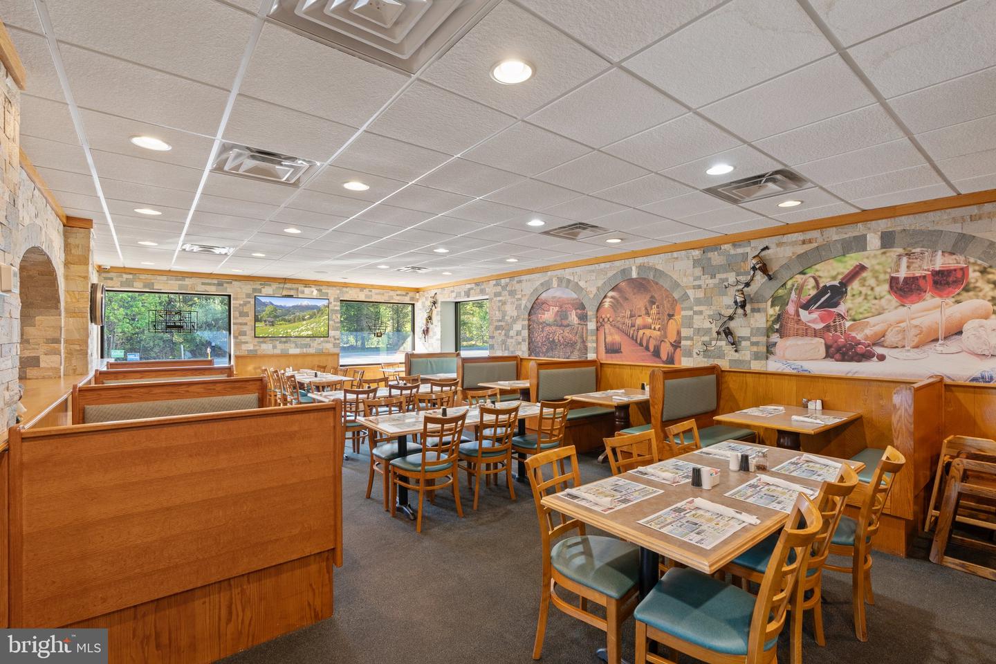 232 W Moorestown Rd Property Photo 34