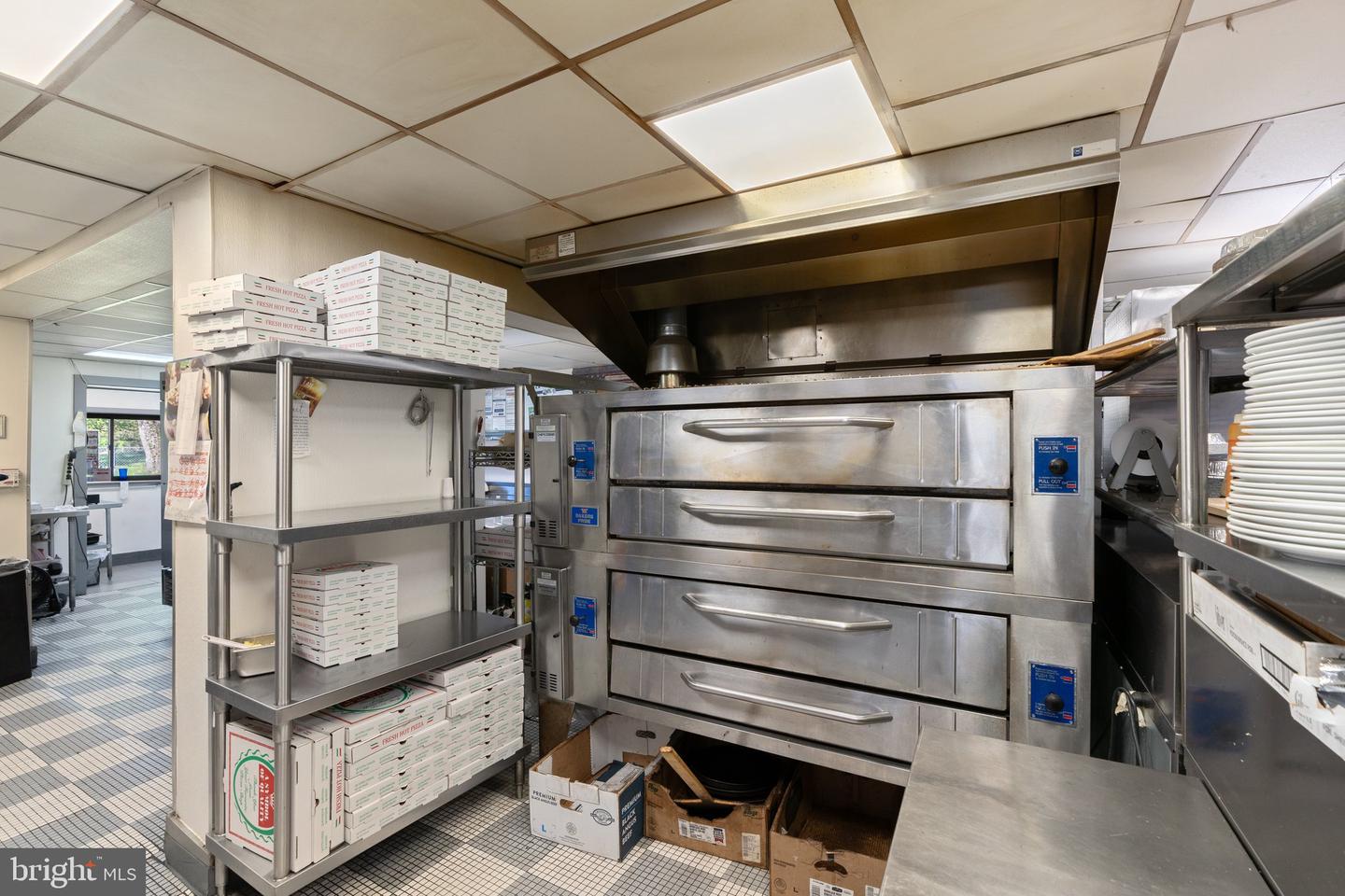 232 W Moorestown Rd Property Photo 50