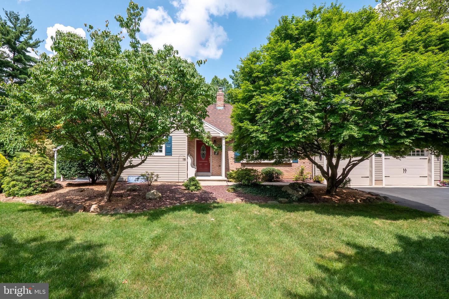 3655 Hickory Hill Rd Property Photo 1