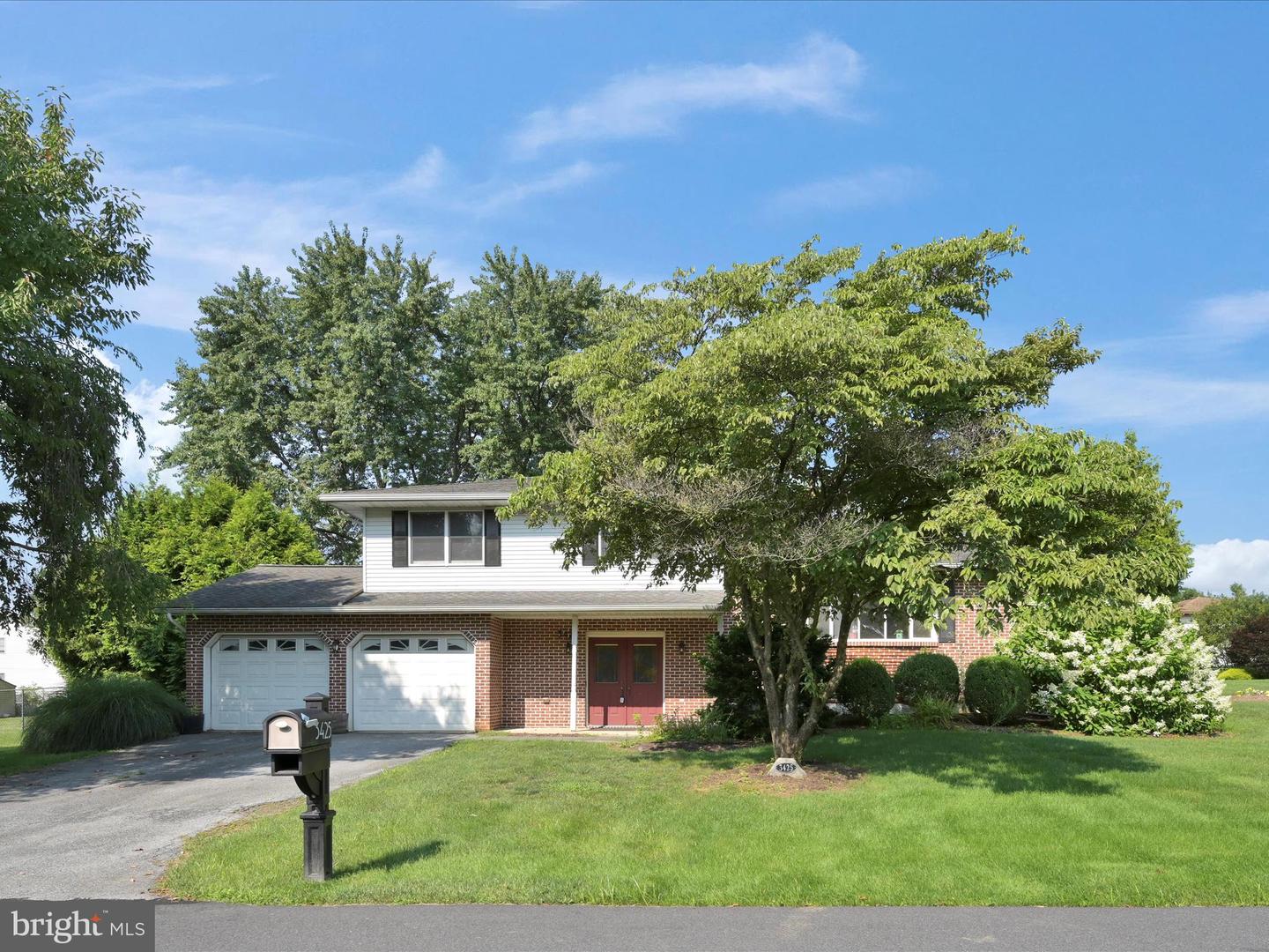 3425 Temple Ct Property Photo 1